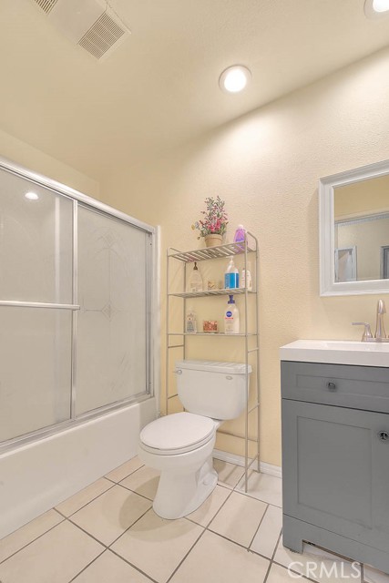 Detail Gallery Image 37 of 59 For 2734 Shiells Ave, Jurupa Valley,  CA 92509 - 3 Beds | 2 Baths