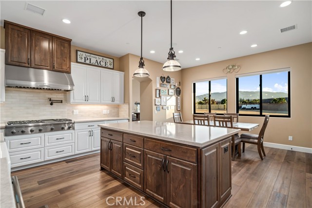 Detail Gallery Image 19 of 75 For 40158 25th St W, Palmdale,  CA 93551 - 5 Beds | 4/1 Baths