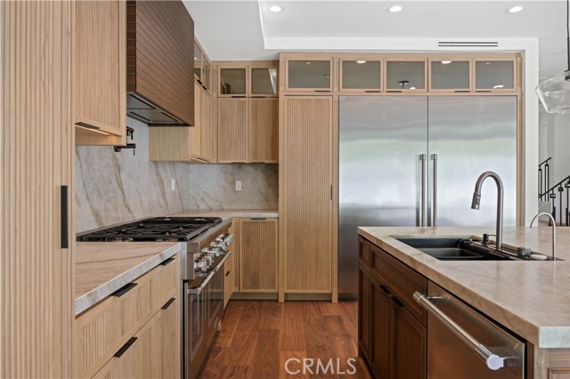 2111 Clark, Redondo Beach, California 90278, 4 Bedrooms Bedrooms, ,5 BathroomsBathrooms,Residential,For Sale,Clark,SB26059150