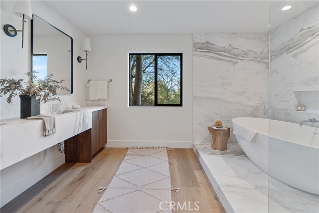 Detail Gallery Image 44 of 61 For 3250 Coldwater Canyon Ave, Studio City,  CA 91604 - 4 Beds | 4 Baths