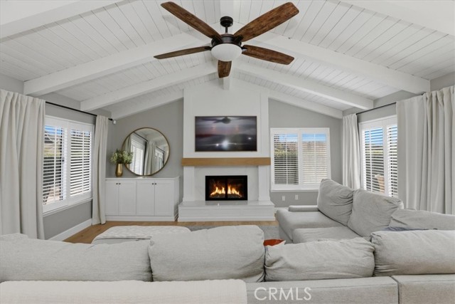 Detail Gallery Image 30 of 75 For 1956 Middle Creek, Riverside,  CA 92506 - 5 Beds | 4/1 Baths