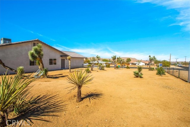 Detail Gallery Image 39 of 53 For 58385 Delano Trl, Yucca Valley,  CA 92284 - 4 Beds | 2 Baths