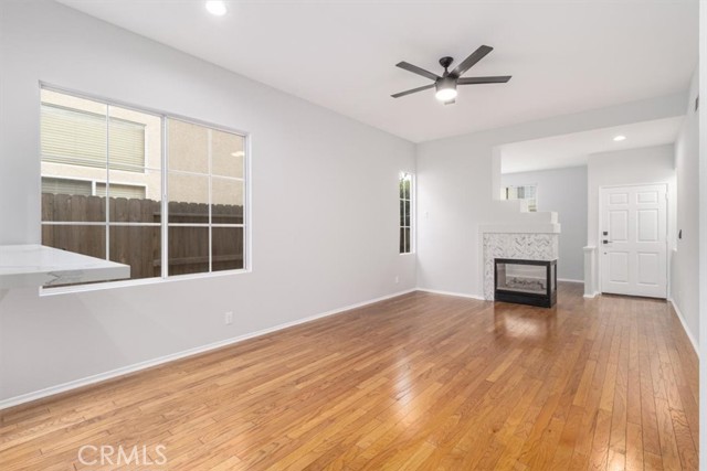 447 Paseo Del Valle, Camarillo CA: https://media.crmls.org/medias/f0868d7e-6da6-4175-b35e-6bf00e8217a9.jpg