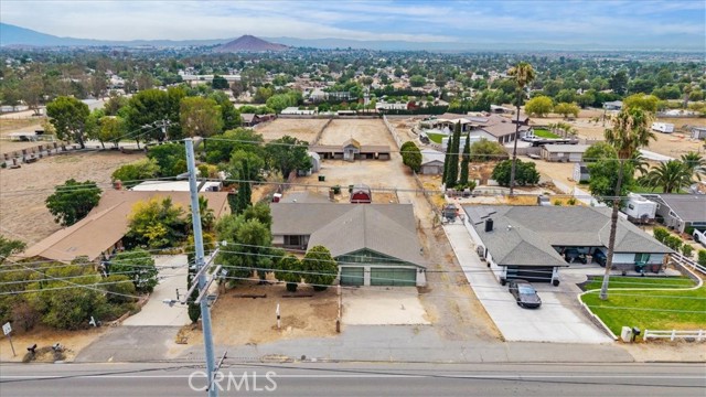 Detail Gallery Image 3 of 68 For 4110 Crestview Dr, Norco,  CA 92860 - 4 Beds | 2 Baths