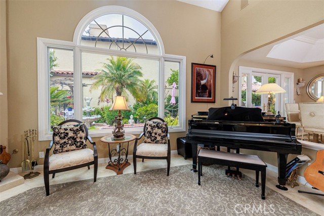 507 Avenida Del Verdor, San Clemente CA: https://media.crmls.org/medias/f087d72e-ee99-43e3-9767-bf29a93a479c.jpg