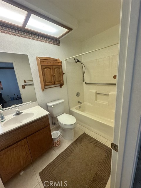 Detail Gallery Image 15 of 15 For 9239 Joshua, Apple Valley,  CA 92308 - 3 Beds | 2 Baths