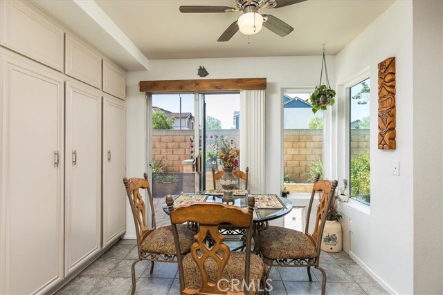 31488 Hallwood Court, Menifee CA: https://media.crmls.org/medias/f088101a-f3b0-46c4-8066-517d69d18a47.jpg