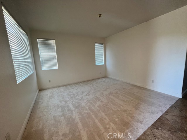 Detail Gallery Image 11 of 36 For 53051 Imperial, Lake Elsinore,  CA 92532 - 4 Beds | 2/1 Baths