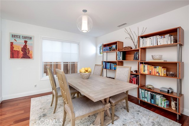 1720 Oak Avenue, Manhattan Beach, California 90266, 4 Bedrooms Bedrooms, ,4 BathroomsBathrooms,Residential,Sold,Oak,SB22020693