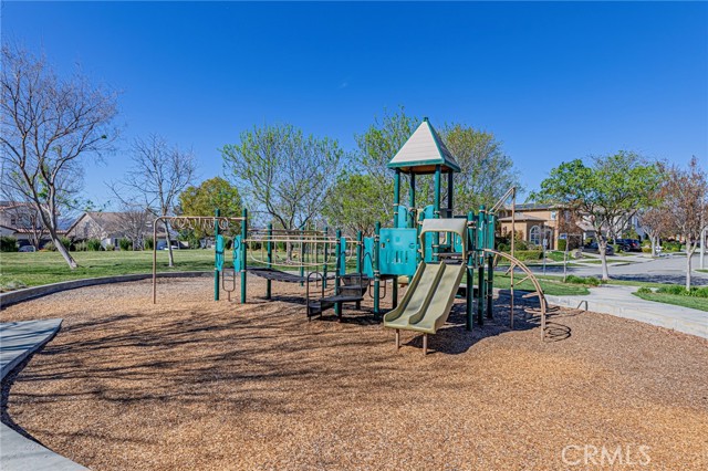 27849 Alta Vista Avenue, Valencia CA: https://media.crmls.org/medias/f088a2b8-5cab-423d-af2f-41beae86f6ab.jpg