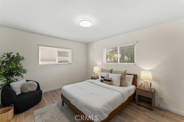 Detail Gallery Image 24 of 44 For 17008 Hartland St, Lake Balboa,  CA 91406 - 4 Beds | 2 Baths