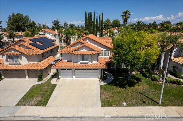 32122 Corte Eldorado, Temecula CA: https://media.crmls.org/medias/f0895d71-5de9-4ad3-a884-b5b54fd1da8f.jpg