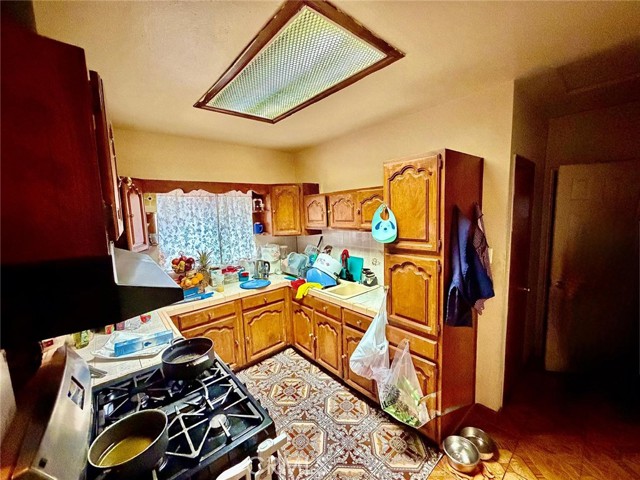 Detail Gallery Image 5 of 28 For 1454 E 50th, Los Angeles,  CA 90011 - – Beds | – Baths