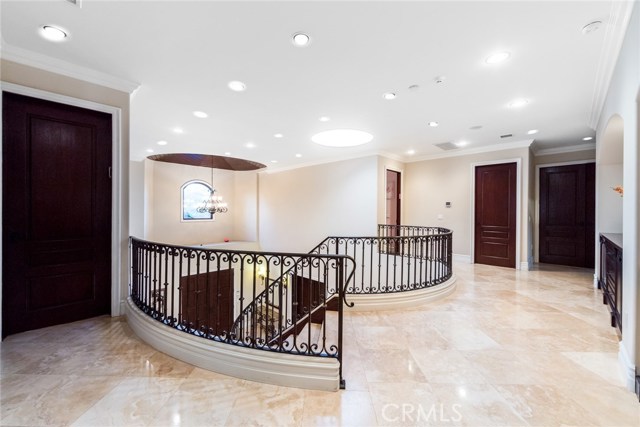Detail Gallery Image 29 of 52 For 12530 Collins St, Valley Glen,  CA 91607 - 6 Beds | 5/1 Baths