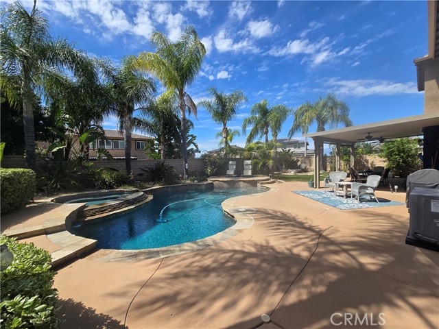 Detail Gallery Image 30 of 37 For 3250 Quartz Cir, Corona,  CA 92882 - 5 Beds | 3/1 Baths