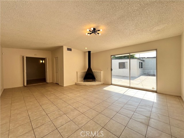 Detail Gallery Image 39 of 45 For 38710 Yucca Tree St, Palmdale,  CA 93551 - 4 Beds | 2 Baths