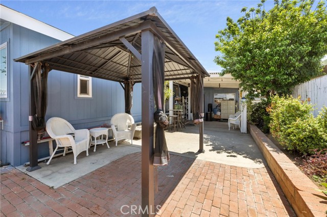 1550 Rimpau Avenue, Corona CA: https://media.crmls.org/medias/f08b7db2-f1a8-4b7c-93fe-d866996dfec7.jpg