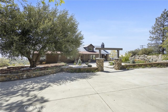 Detail Gallery Image 11 of 75 For 27241 Deertrail Dr, Tehachapi,  CA 93561 - 5 Beds | 4/1 Baths