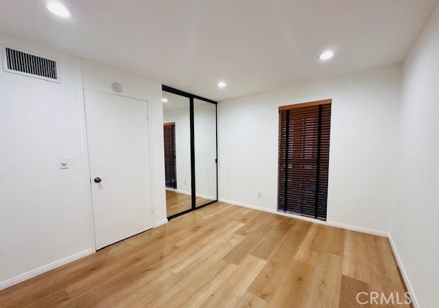 Detail Gallery Image 21 of 31 For 6229 Nw Marina Pacifica Dr, Long Beach,  CA 90803 - 2 Beds | 2/1 Baths