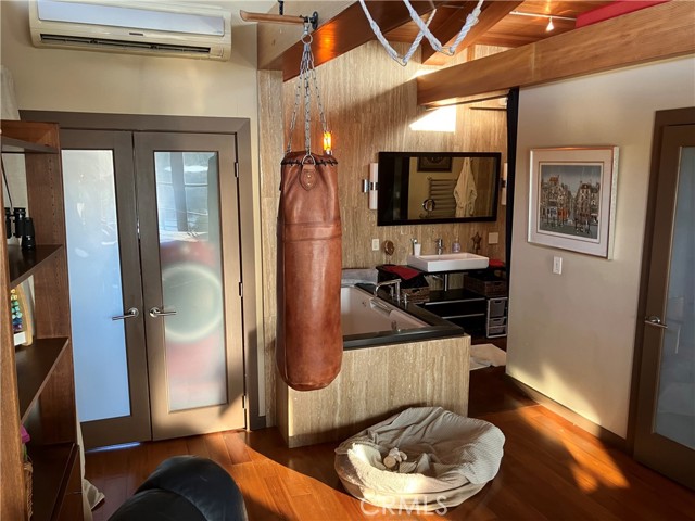 5327 Marina Pacifica N Drive, Long Beach CA: https://media.crmls.org/medias/f08c8deb-c4d8-4d39-a837-1e86d21ebccc.jpg