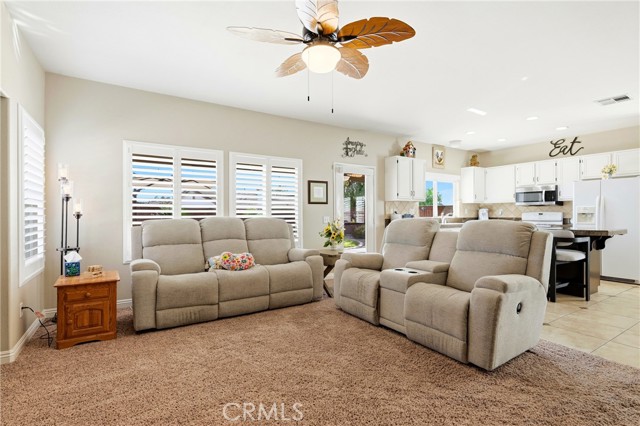 Detail Gallery Image 10 of 24 For 22209 Blondon Ct, Wildomar,  CA 92595 - 4 Beds | 2/1 Baths