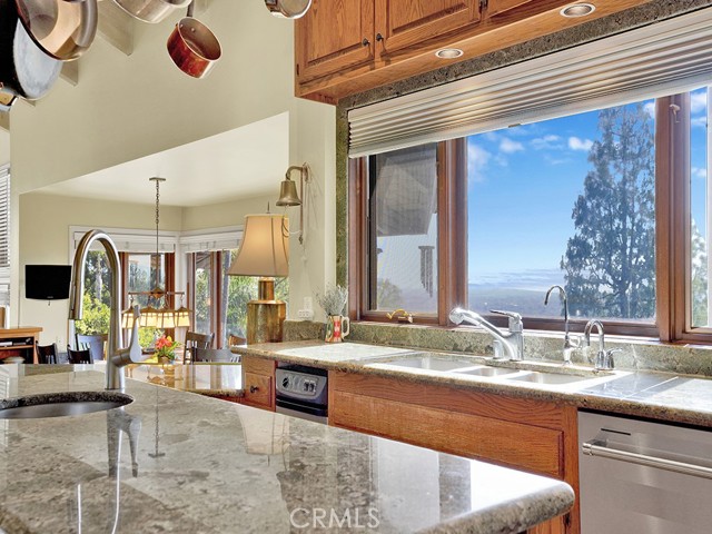 Detail Gallery Image 14 of 49 For 10841 Hideaway, North Tustin,  CA 92705 - 4 Beds | 4/1 Baths