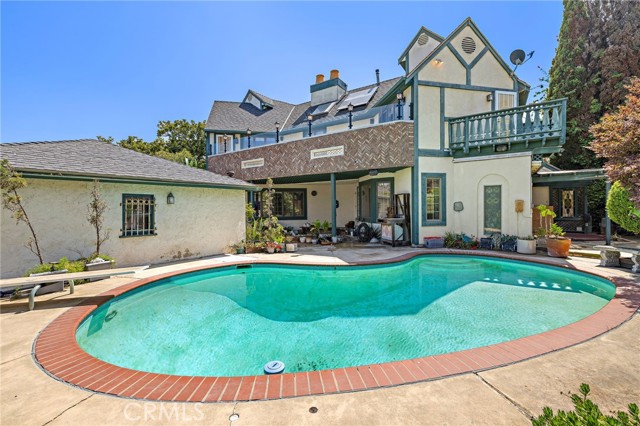Detail Gallery Image 48 of 49 For 8001 Alverstone Ave, Los Angeles,  CA 90045 - 3 Beds | 4 Baths