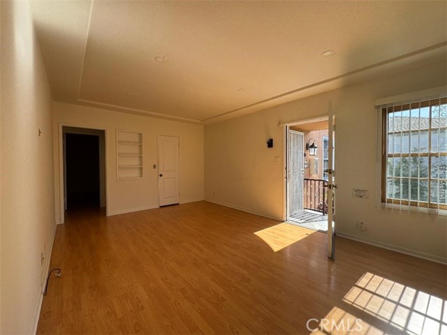 613 Arden Avenue, Glendale CA: https://media.crmls.org/medias/f0903e1e-0d8e-410f-adaa-ac1cb20992b5.jpg