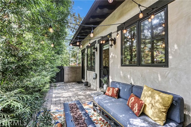 638 Sierra Madre Blvd, Sierra Madre CA: https://media.crmls.org/medias/f0904250-9b20-414d-a783-31f77585daf1.jpg