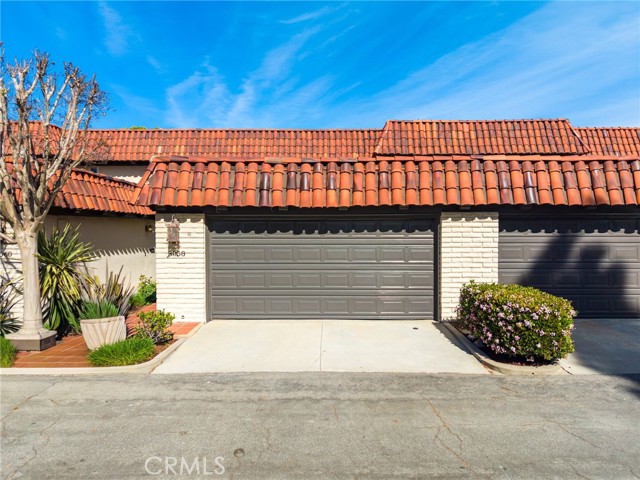 Image 23 of 29 For 3058 Club House Road