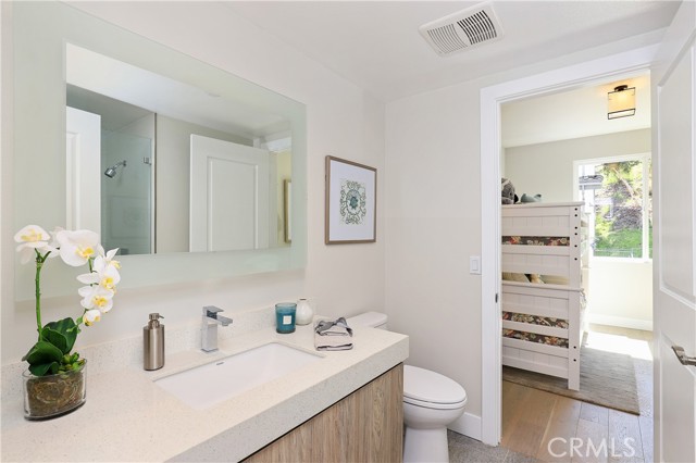6 Oakmont Street, Phillips Ranch CA: https://media.crmls.org/medias/f090e821-21f7-4227-b625-374701cd949a.jpg