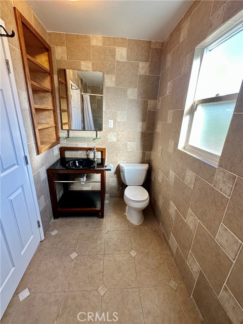 REMODELED EN-SUITE MASTER BATH