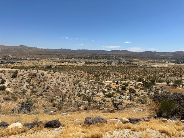 2468 Prescott Ave, Yucca Valley, California 92284, ,Land,For Sale,2468 Prescott Ave,CRJT23106184