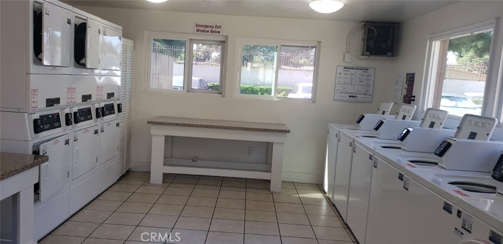 F0921217 Db7d 4fa7 9f52 0b30f485ad49