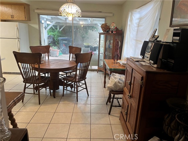 1308 E Sunview Drive, Orange CA: https://media.crmls.org/medias/f092756d-73e3-40cf-ad92-a9c011d22c95.jpg