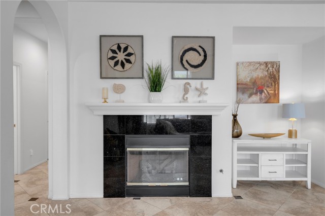 33736 Emerald Creek Court, Temecula CA: https://media.crmls.org/medias/f093a32a-b67e-4592-b702-fa05490a7d6c.jpg