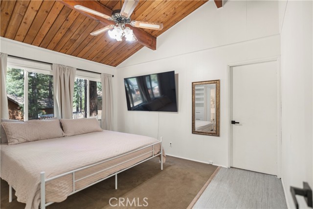 1628 Freeman Dr, Pine Mountain Club CA: https://media.crmls.org/medias/f093e724-a01f-4db3-81b9-7f8a13dde032.jpg