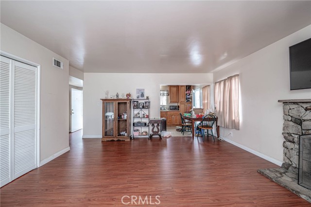 Detail Gallery Image 7 of 37 For 15015 Barnwall St, La Mirada,  CA 90638 - 4 Beds | 2 Baths