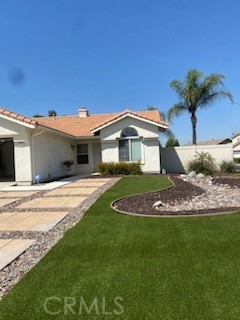 Detail Gallery Image 1 of 8 For 1005 S Helena, Colton,  CA 92324 - 4 Beds | 2 Baths