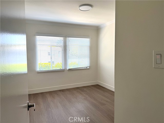 2648 23rd Street, Santa Monica CA: https://media.crmls.org/medias/f0957e89-b0bc-4b9e-ba9b-bdc13ba1f991.jpg