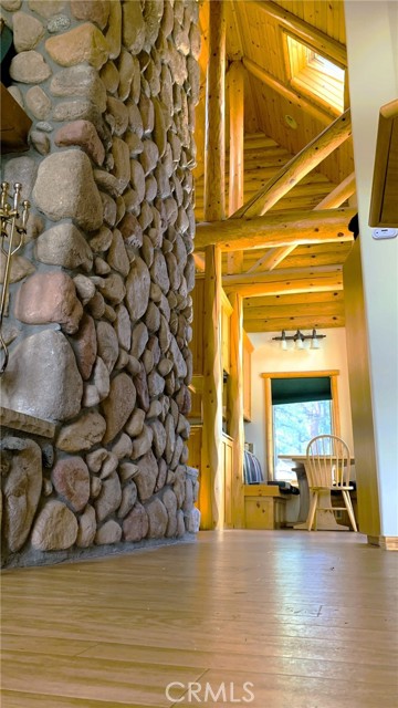 Detail Gallery Image 55 of 73 For 826 Boulder Rd, Big Bear Lake,  CA 92315 - 2 Beds | 2/1 Baths