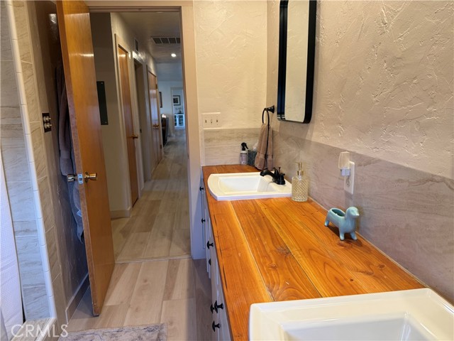 Detail Gallery Image 33 of 65 For 25565 Road 13, Chowchilla,  CA 93610 - 4 Beds | 3 Baths