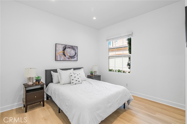 98 Quill, Irvine CA: https://media.crmls.org/medias/f097daac-3987-4ff8-9603-9893a07fc6ab.jpg