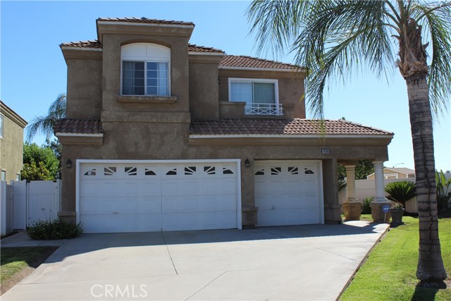 8098 Sorrento St, Fontana, CA 92336