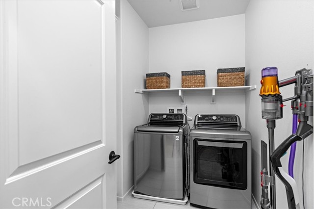 722 Gemstone Drive, San Marcos CA: https://media.crmls.org/medias/f098bd02-dbf1-4849-836d-f6f1a9961418.jpg