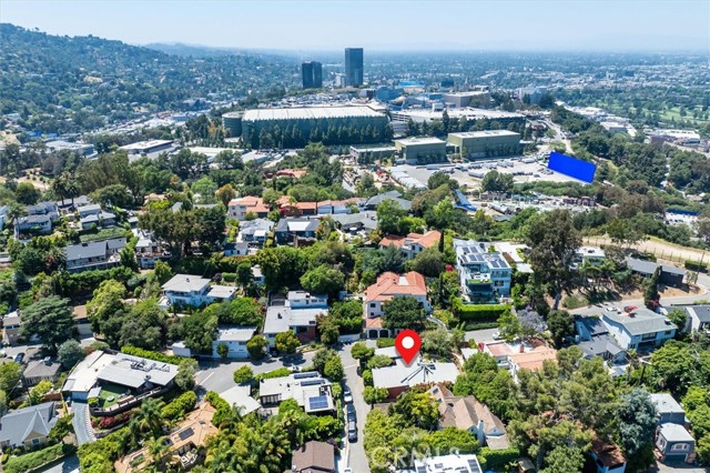3288 Velma Drive, Los Angeles CA: https://media.crmls.org/medias/f0995f77-b67e-44a5-b46a-ee81c343f86f.jpg