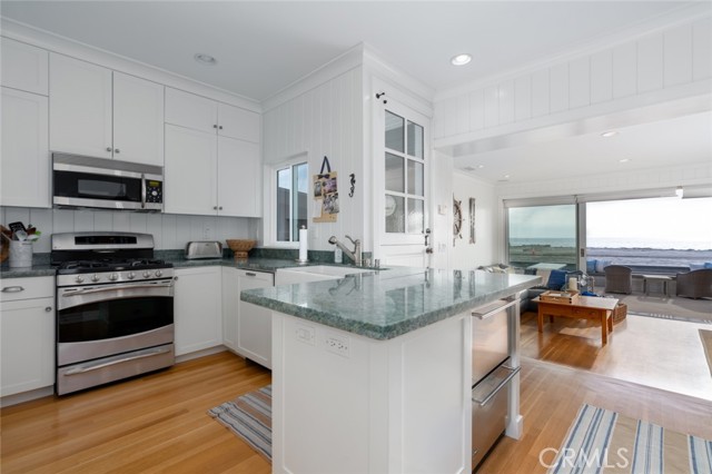 F0999398 150d 47a2 B959 4420aaef3862