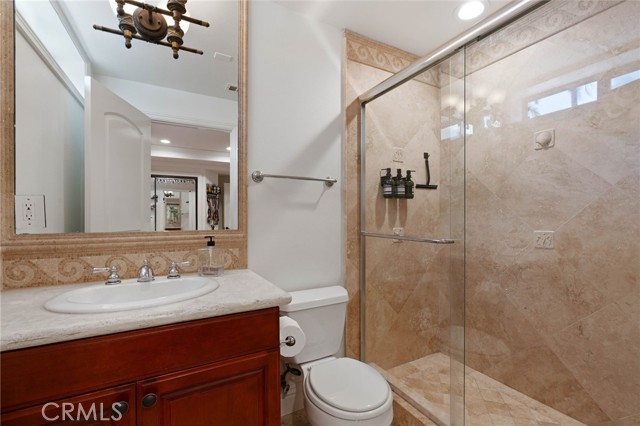 Detail Gallery Image 17 of 43 For 619 10th St, Hermosa Beach,  CA 90254 - 4 Beds | 3/1 Baths