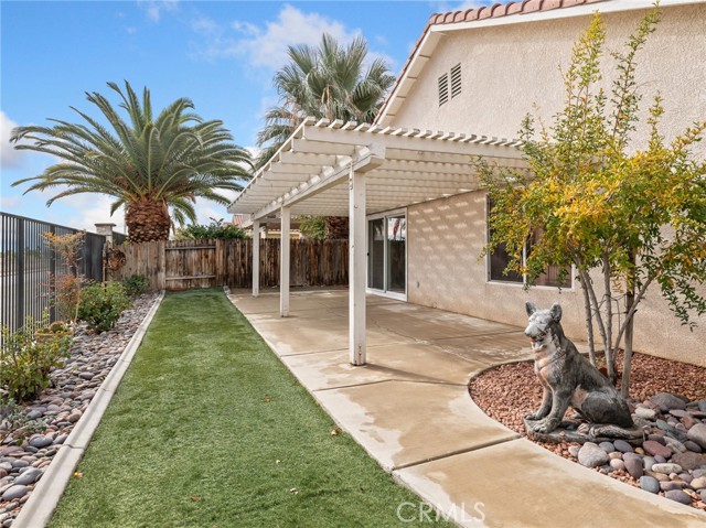 Detail Gallery Image 24 of 26 For 13477 Lakeside, Victorville,  CA 92395 - 3 Beds | 2 Baths