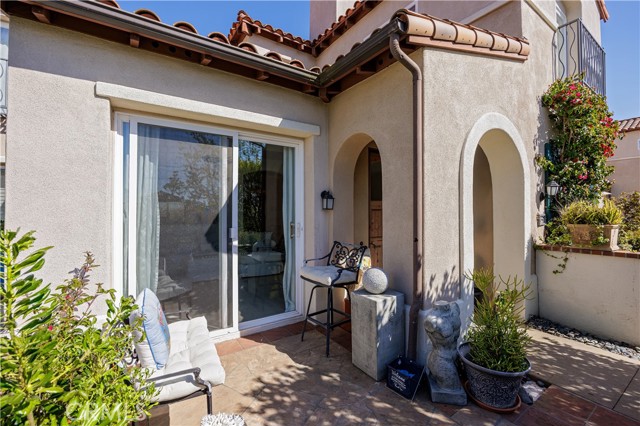 Detail Gallery Image 13 of 22 For 15 Tivoli Ct, Newport Coast,  CA 92657 - 2 Beds | 2 Baths